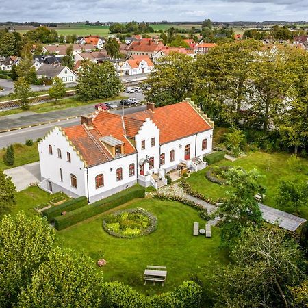 Vita Huset Pa Oesterlen Gärsnäs Exteriér fotografie
