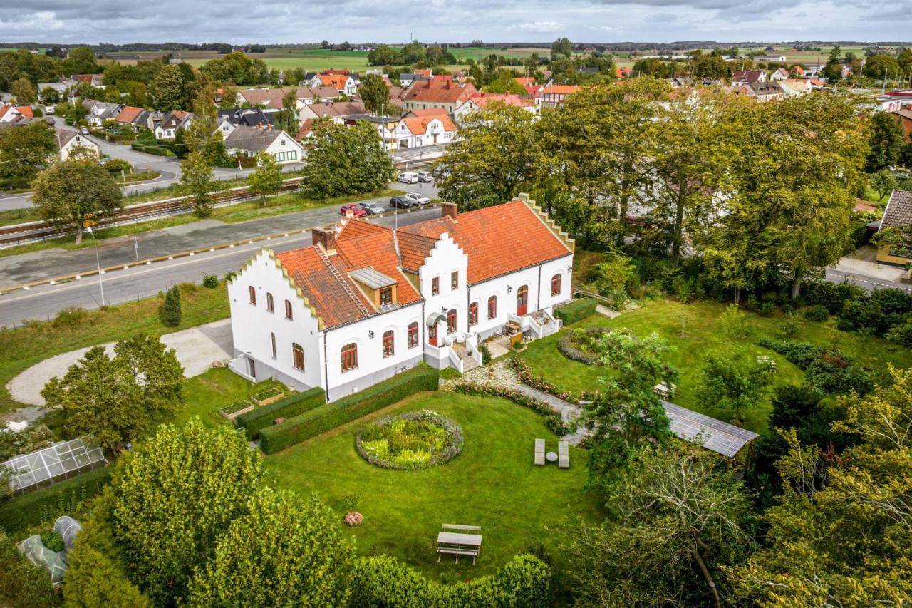 Vita Huset Pa Oesterlen Gärsnäs Exteriér fotografie