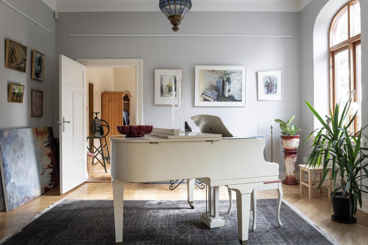 Vita Huset Pa Oesterlen Gärsnäs Exteriér fotografie