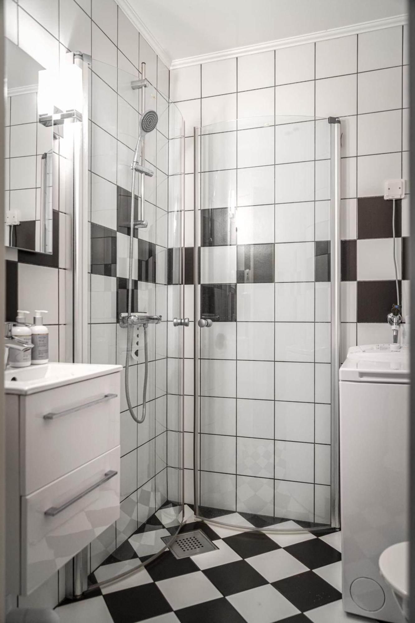 Vita Huset Pa Oesterlen Gärsnäs Exteriér fotografie
