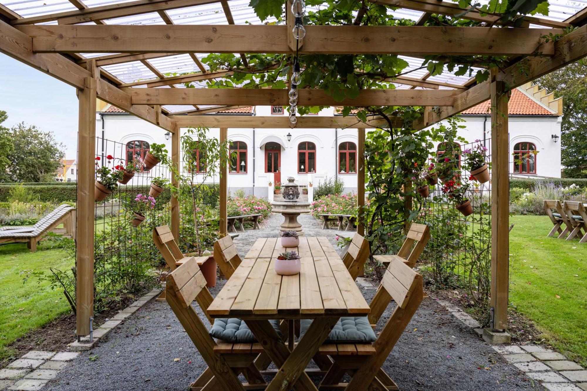 Vita Huset Pa Oesterlen Gärsnäs Exteriér fotografie