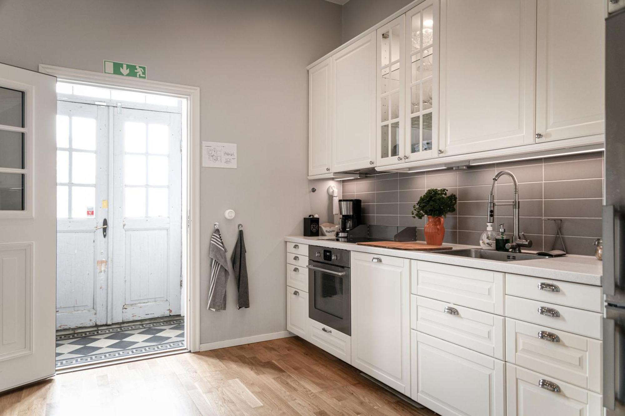 Vita Huset Pa Oesterlen Gärsnäs Exteriér fotografie
